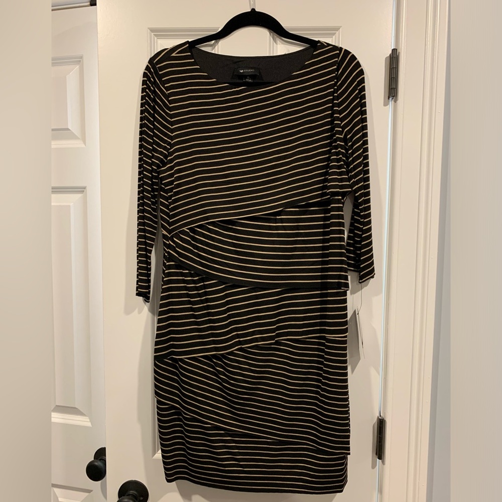 Flattering striped long sleeve dress (XL)